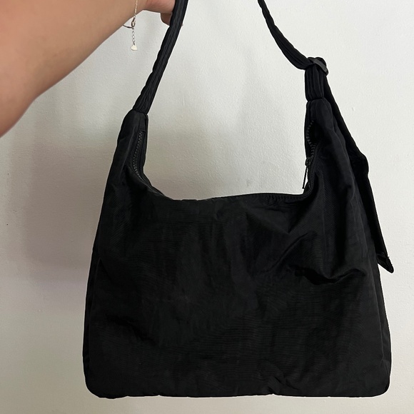 Baggu Nylon Medium Shoulder Bag - Picture 1 of 5